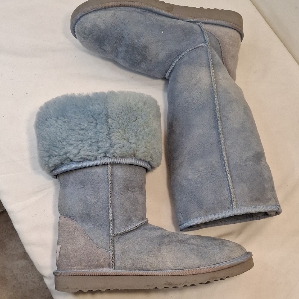 UGG Classic Light Blue Mid-Calf Suede Boots Shearling Lined. Lightly Worn.